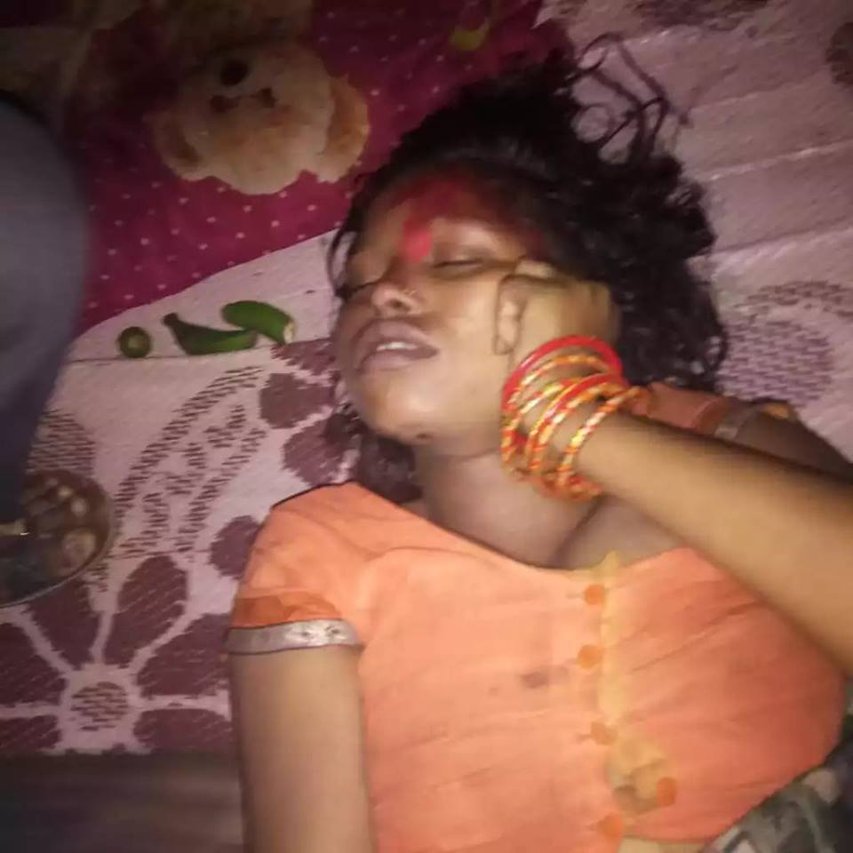 दाइजोको निहुँमा २१ बर्षिया महिलाको हत्या, श्रीमान् सहित २ पक्राउ (फाेटाे)