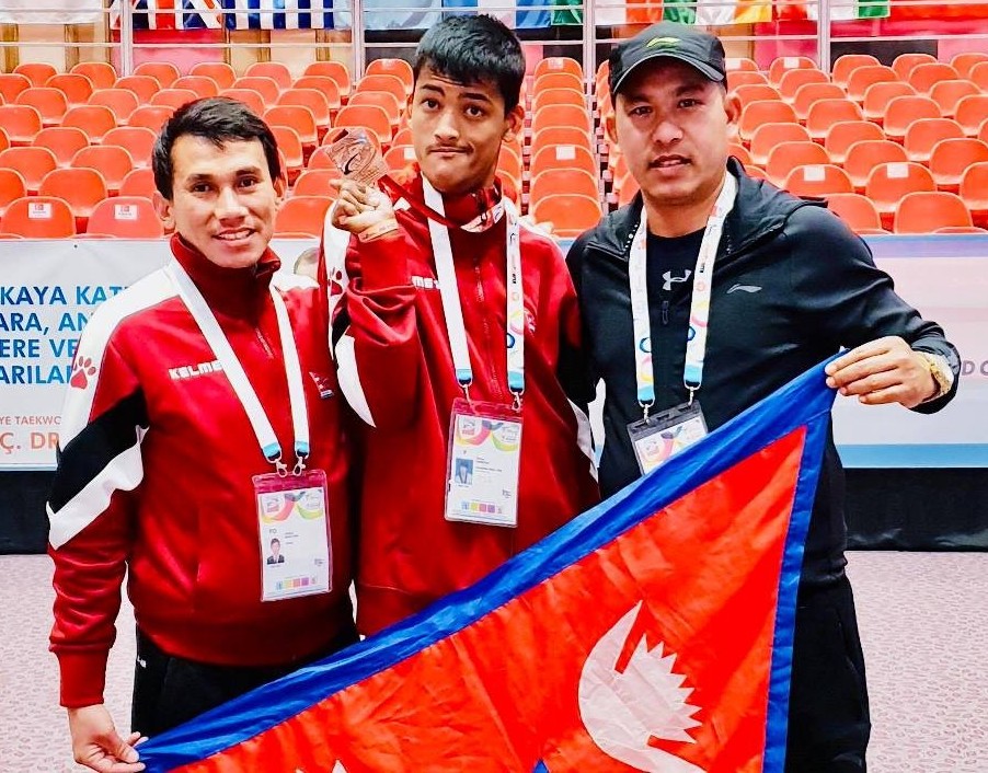 पारा तेक्वान्दो विजेता विक्रम सम्मानित
