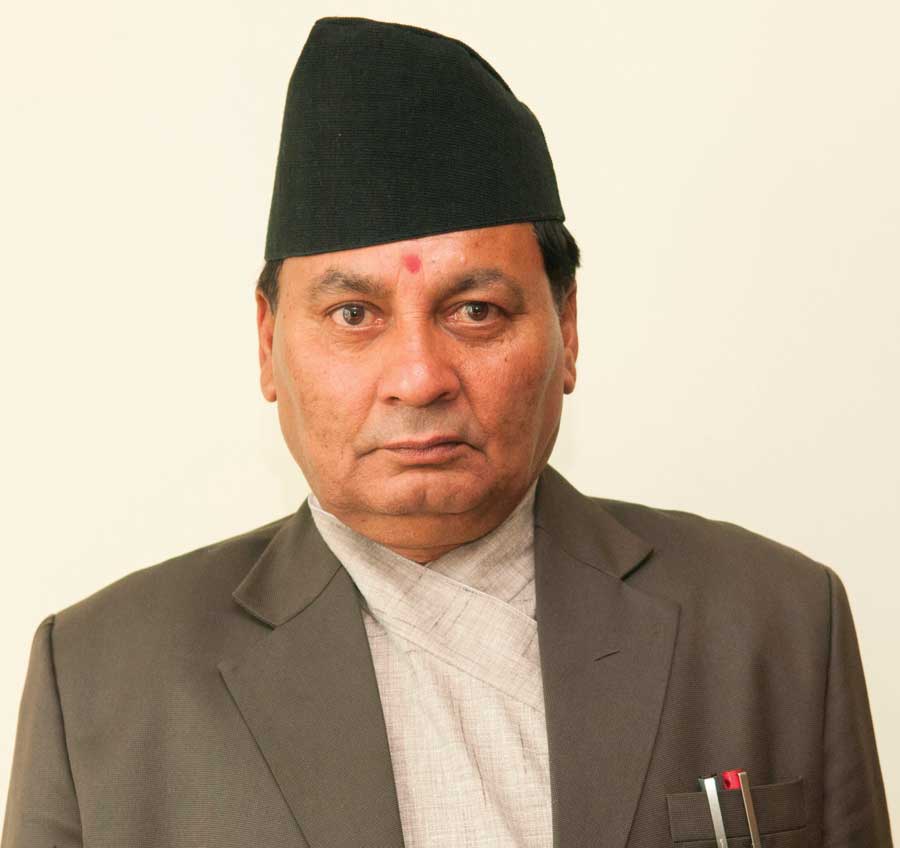 अख्तियारका आयुक्त पाठकले ७८ लाख घुस लिएको भिडियो नेकपाले बुझायो