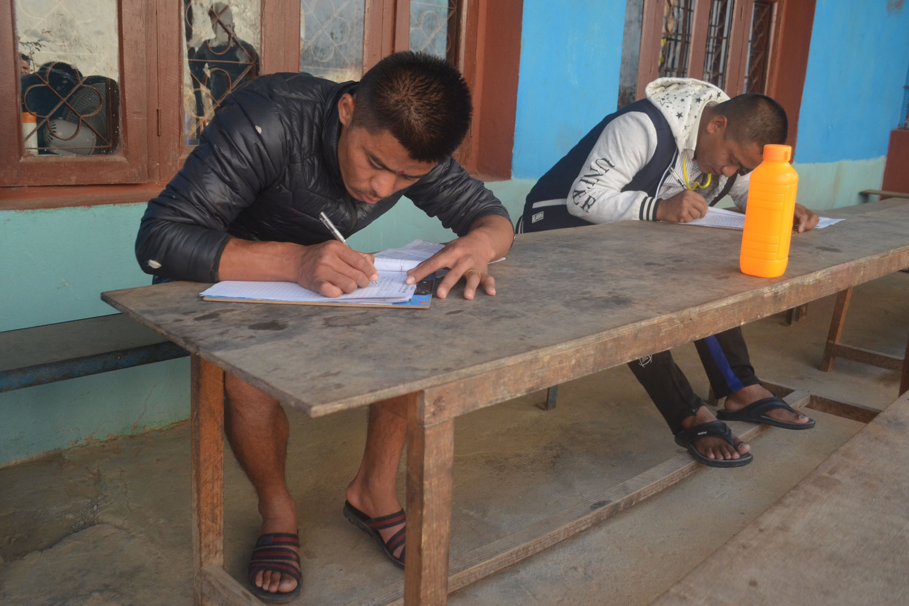 कडा सुरक्षाबीच १९ कैदीले दिए एसइई परीक्षा