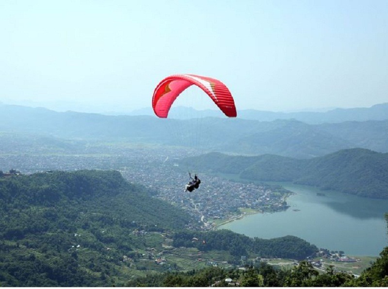पोखरामा प्याराग्लाइडिङ दुर्घटना, रसियन नागरिकको मृत्यु