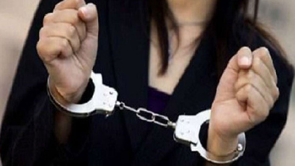 ‘धनी बाउकी एक्ली छोरी हुँ भन्दै २३ लाख ठगी गर्ने २१ बर्षीया युवती पक्राउ