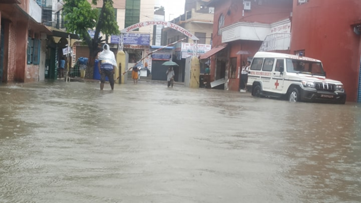 अविरल बर्षाले जनकपुर डुबानमा, जनजीवन प्रभावित