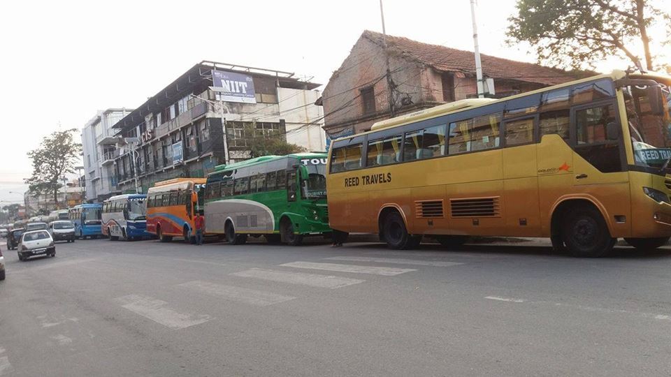 नेपाल भ्रमण बर्ष नजिकिँदै गर्दा राजधानीमै पर्यटक बसपार्कको अभाव