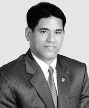 बालुवाटार जग्गा प्रकरणमा मुछिएका श्रेष्ठले सपिङ मलबाट  हामफालेर आत्महत्या गरे