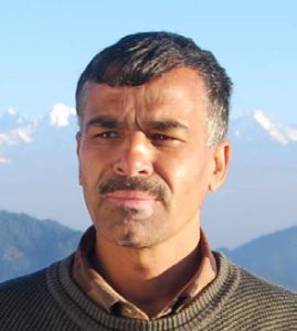 विप्लव माओवादीका सांस्कृतिक संगठन महासचिव खेम थपलियालाई रिहा गर्न साहित्यकारहरुको माग