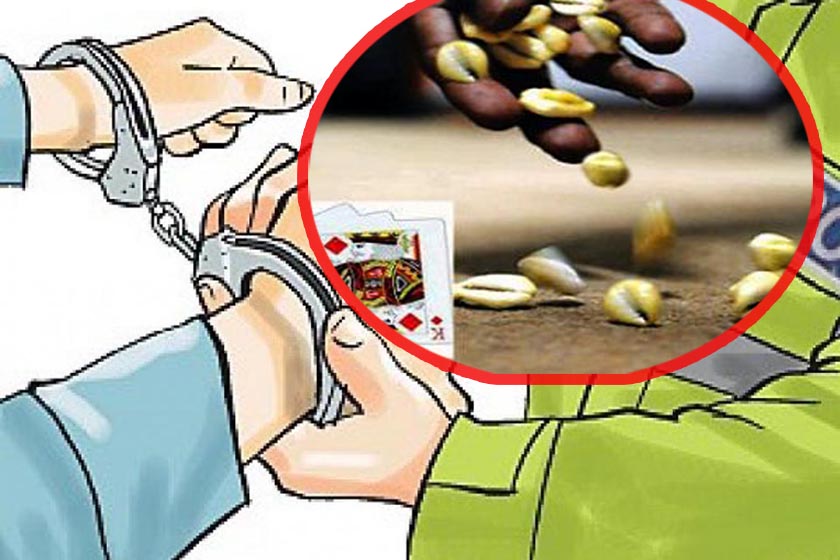 जुवातास खेलिरहेको अवस्थामा होटल संञ्चालकसहित १५ जना पक्राउ