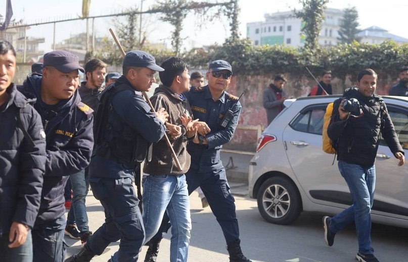 विप्लवका २ दर्जन नेता कार्यकर्ता काठमाडौंबाट पक्राउ