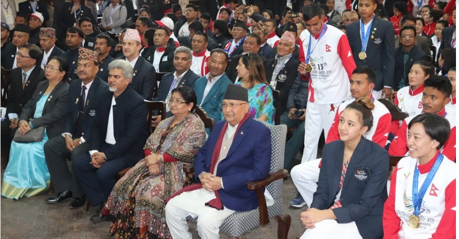 स्वर्ण विजेतालाई ९ लाख, रजतलाई ६ लाख र काश्यलाई ३ लाख दिने प्रधानमन्त्रीको घोषणा