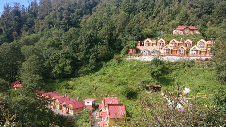 दामनको प्यानारोमा रिसोर्टमा बेहोस भेटिएका ८ भारतीयको मृत्यु (नामसहित)