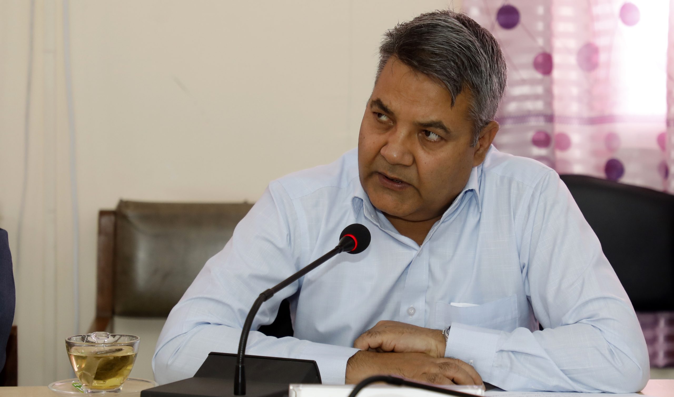 गोकुल बाँस्कोटालाई अनुसन्धानको दायरामा ल्याउन अख्तियारमा निवेदन