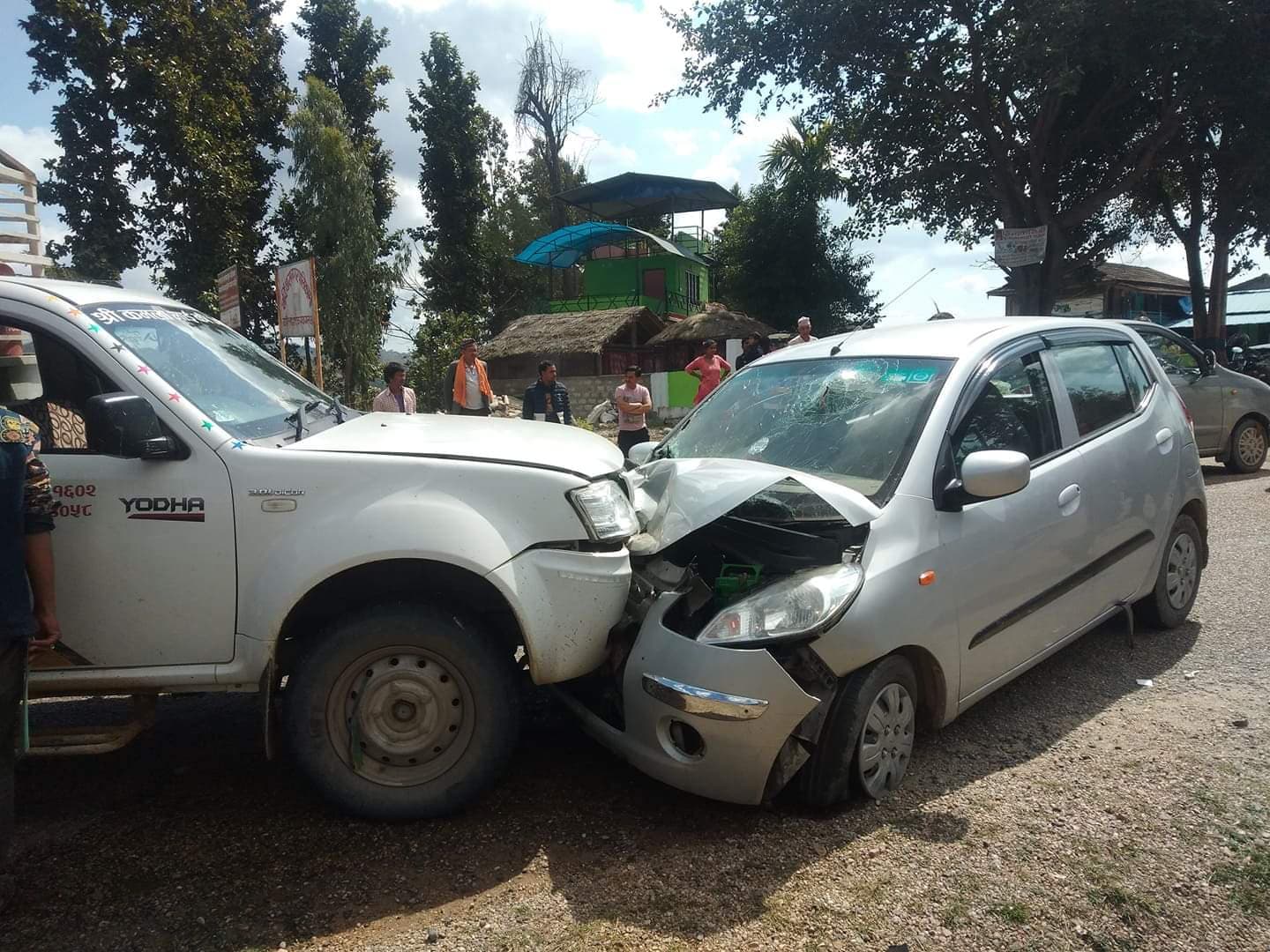 कार दुर्घटनामा माले महासचिव सिपी मैनाली घाइते, उपचारको लागि काठमाडौँ ल्याइँदै