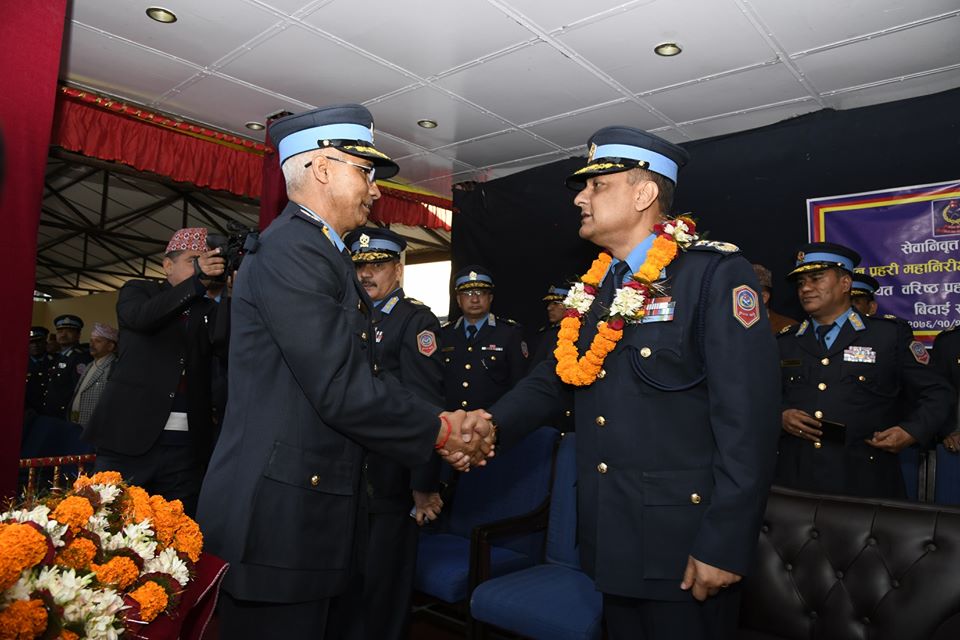 ३० बर्षको सेवाअवधी सक्काएर नेपाल प्रहरीबाट विदा भए सर्वेन्द्र खनाल (तस्वीरमा हेर्नुहोस् )