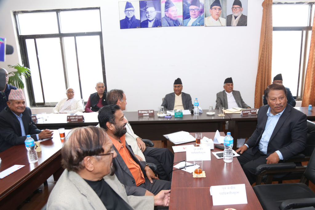 उपसभापती गच्छदारबिरुद्ध मुद्धा परेपछि काँग्रेसको आकस्मिक वैठक