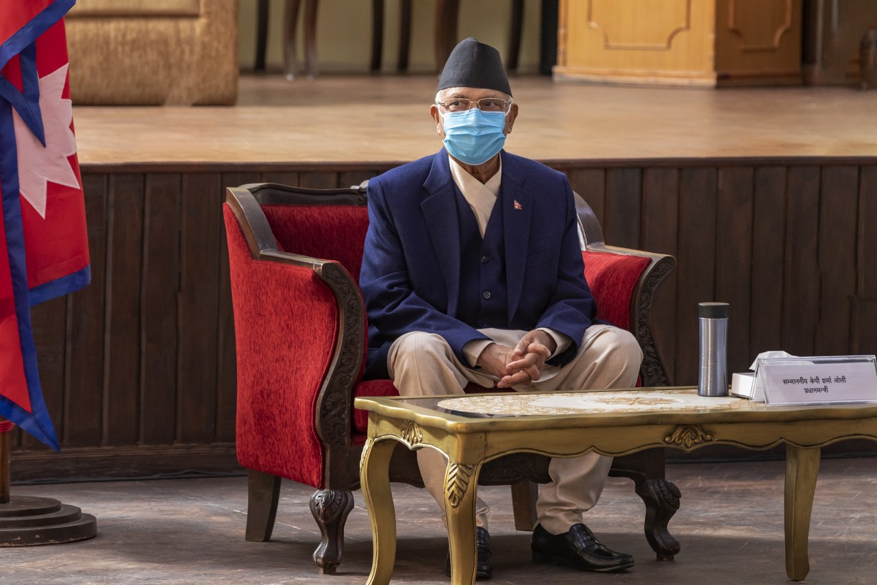 ओलीले बोलाए मन्त्रिपरिषदको आकस्मिक बैठक