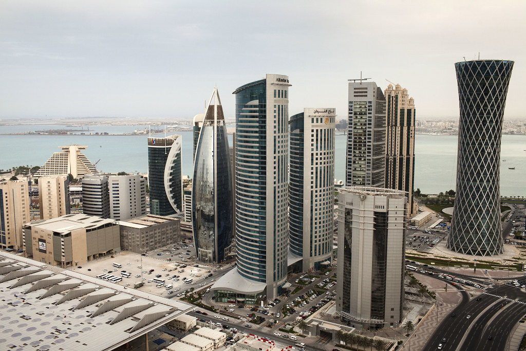 कोरोना त्रास : आजदेखि नेपालसहित १३ देशका नागरिकलाई कतार यात्रामा प्रतिबन्ध !