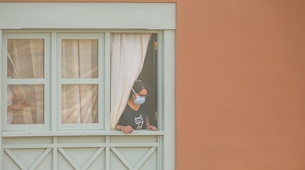 नेपालबाट फर्किएका स्पेनिस नागरिकको कोरोना भाइरसका कारण मृत्यु !