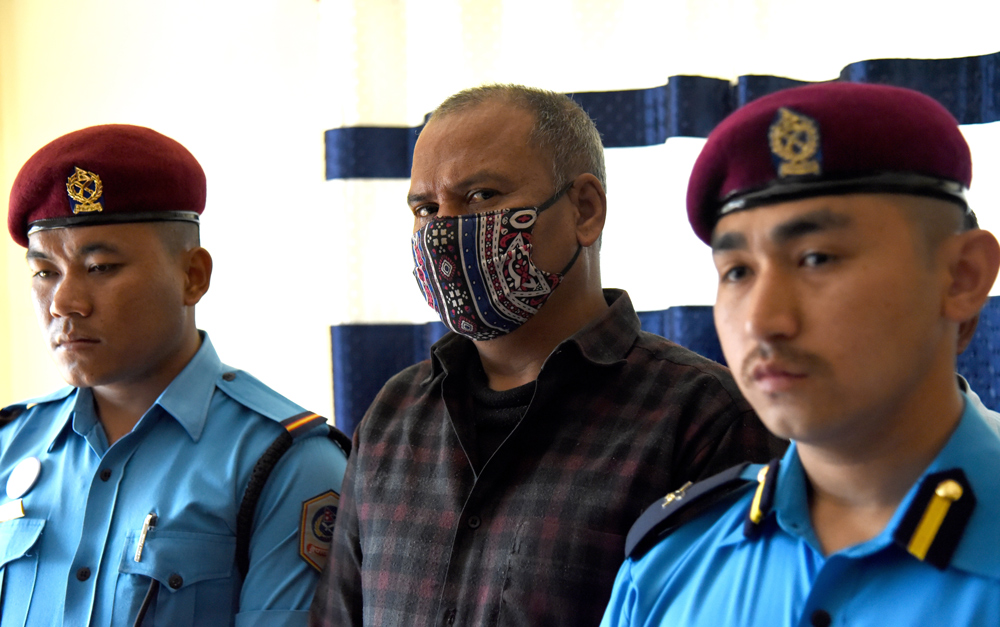पत्रकार साहको हत्याका मुख्य अभियुक्तलाई पुर्पक्षका लागि थुनामा राख्न अदालतको आदेश