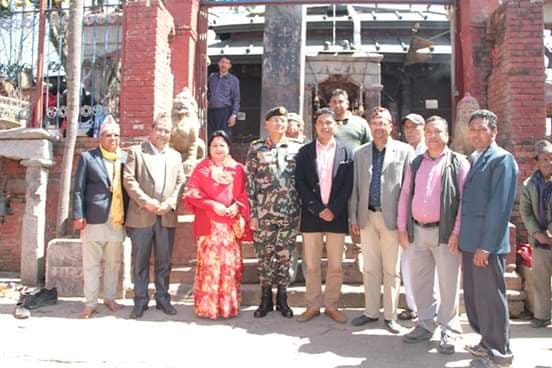 दोलखा भीमसेनलाई पसिना, पुजा गर्न पुगे प्रधानसेनापती पुर्णचन्द्र थापा