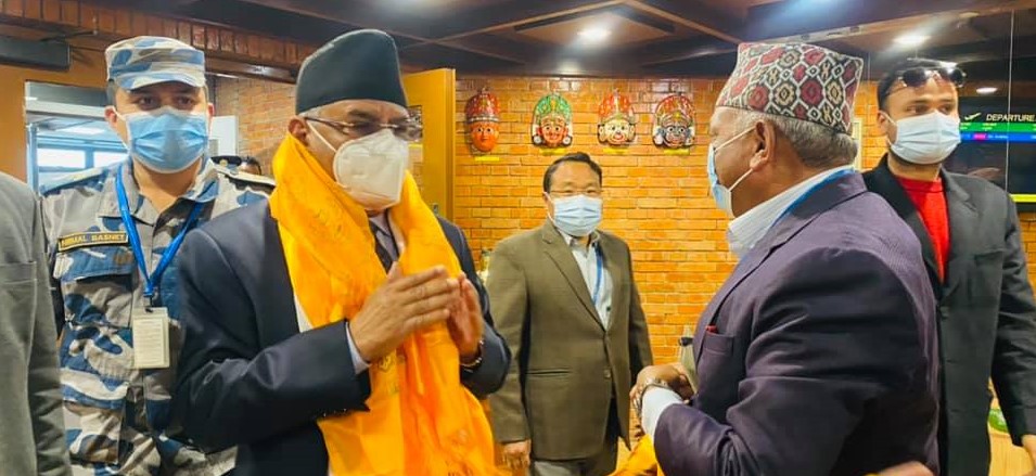 नेकपा अध्यक्ष प्रचण्ड स्वदेश फर्किए