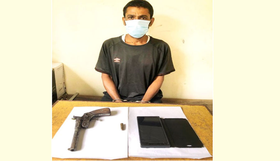 सिरहाबाट कटुवा पेस्तोलसहित एकजना पक्राउ