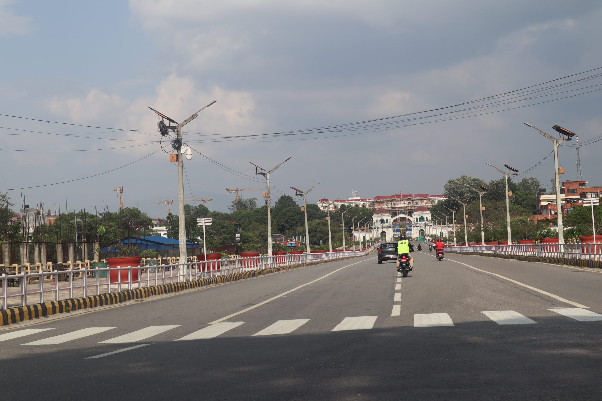 निषेधाज्ञा १० दिन थपिने, अब खाद्यान्न पसल बिहान ९ बजेसम्म खोल्न पाइने