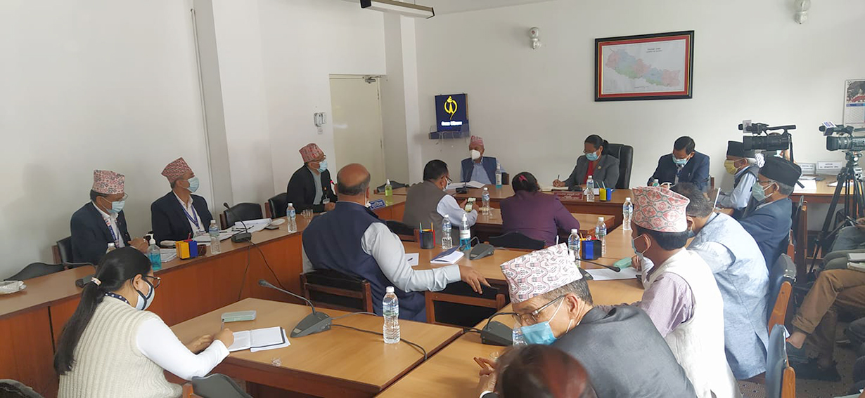 कक्षा १२ को परीक्षा होम सेन्टरबाटै