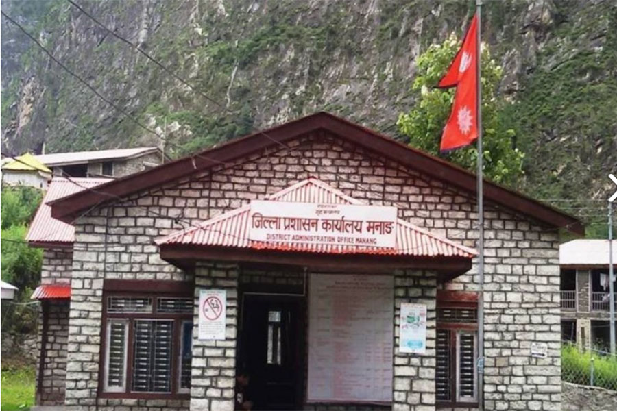 मनाङका अधिकांश सरकारी कार्यालय प्रमुखविहीन