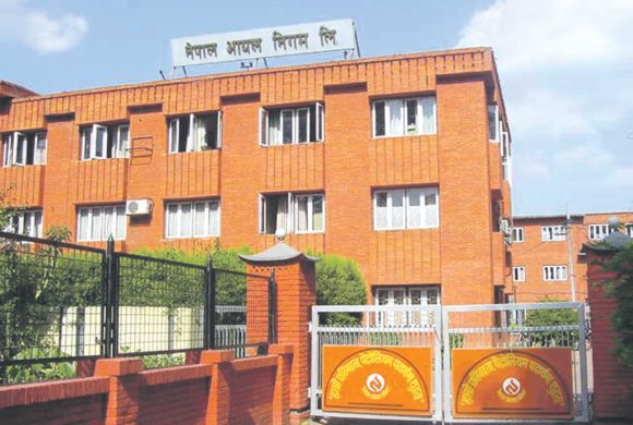 फेरी बढ्यो इन्धनको मुल्य, पेट्रोलदेखि ग्याँससम्म कसको मुल्य कति ?