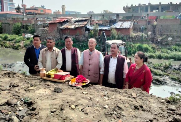 नयाँ बसपार्कदेखि नवगणेश मार्ग जोड्ने पुलको शिलान्याश, असार भित्रै सम्पन्न हने