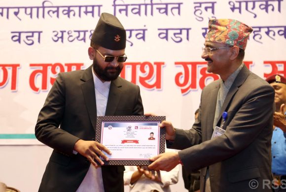 काठमाडौंमा बालेनको पहिलो निर्णय : नगरसभाको प्रत्यक्ष प्रशारण गर्ने