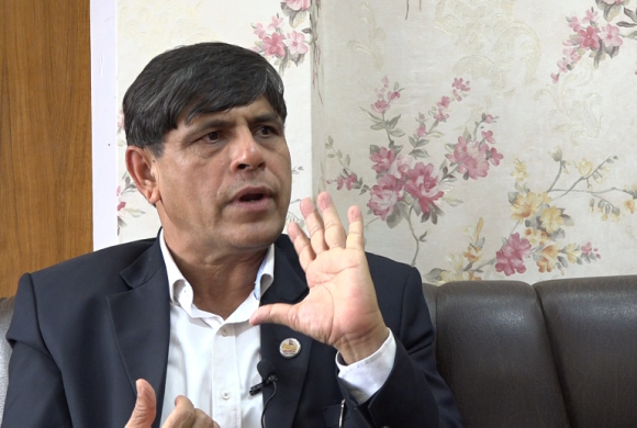 समृद्ध नेपाल सुखी नेपाली, वैज्ञानिक समाजवाद रे तर कसरी आउँछ थाहा छैनः घनश्याम भुसाल