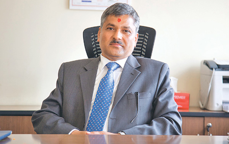 एम अधिकारी गभर्नर नभएको एमालेको स्पष्टीकरण
