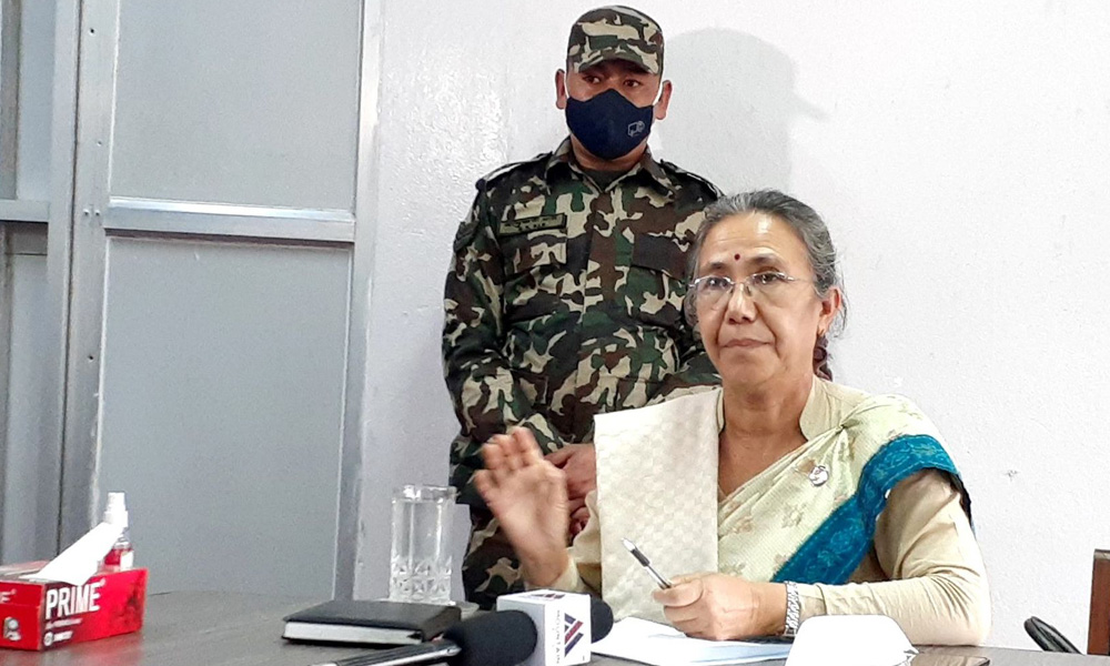 भूमिमन्त्री शशी श्रेष्ठले प्रक्रिया मिचेर नन्दलाई  दिइन् सरकारी नियुक्ति