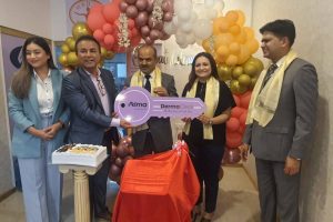 नर्भिकले भित्र्यायो अल्माको लेजर मसिन, छालाको अत्याधुनिक उपचार अब नेपालमै