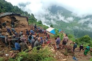 म्याग्दीमा पहिरोमा पुरिएर एकै परिवारका पाँच जनाको मृत्यु, दुई घाइते