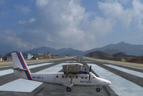 तीन महिनापछि सुकेटार विमानस्थलमा उडान