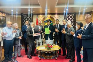 निजगढमै विमानस्थल बनाउन उपयुक्त हुने निष्कर्षसहित विज्ञ समूहले बुझायो प्रतिवेदन