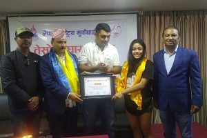 प्राप्ति बतास सम्मानित