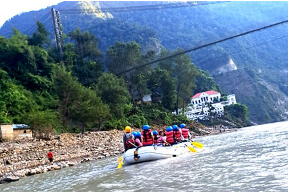 रानीमहल नियाल्दै र्‍याफ्टिङ सरर…