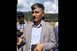 रामनाथ विरुद्ध बागी उम्मेदवारी दिएका रमेश धमलाद्वारा उम्मेदवारी फर्ता