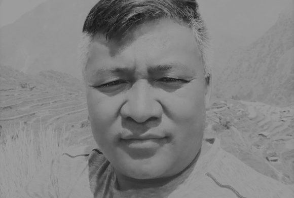 रहेनन् धादिङका पर्यटन व्यवसायी रनकेश गुरुङ
