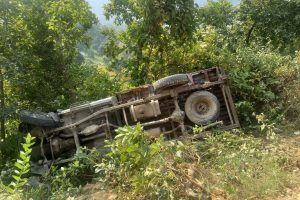 धादिङको सिद्धलेकमा ‘मिनिट्रक डिआई’ दुर्घटना