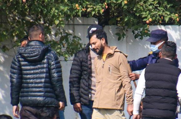 सट्टेबाजी गरेको आरोपमा  क्रिकेट मैदानबाटै ४० जनाभन्दा बढी पक्राउ