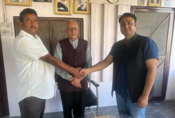 मोरङमा जीवन आचार्यलाई समर्थन गर्दै कांग्रेसका बागीले लिए उम्मेदवारी फिर्ता