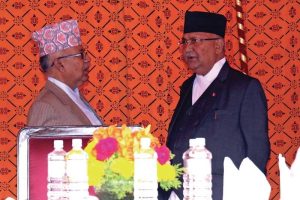 पार्टी विभाजनपछि पहिलोपटक ओली-नेपालबीच संवाद