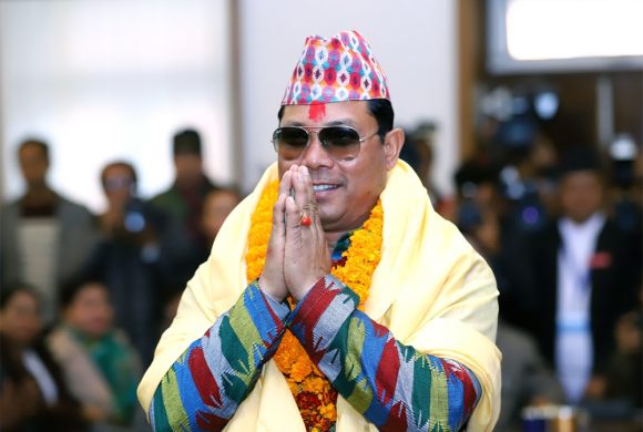 रेशम चौधरीको मुद्दाकाे पेसी मोक्तान र शर्माको इजलासमा