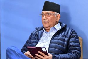 चुरोटको खोलमा कविता लेख्थेँ : केपी ओली