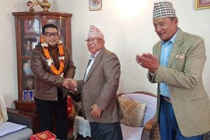 ‘गुण्डा नाईके’ दीपक मनाङे एकीकृत समाजवादीमा प्रवेश