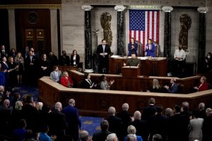 युक्रेनी राष्ट्रपतिद्वारा अमेरिकी संसदमा सम्बोधन-रूसका अगाडि घुँडा टेक्दैनौं